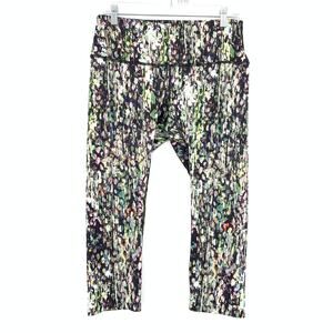 Layer 8 Leggings Womens Sz L Mid Rise Capri Length Abstract Multicolor Print